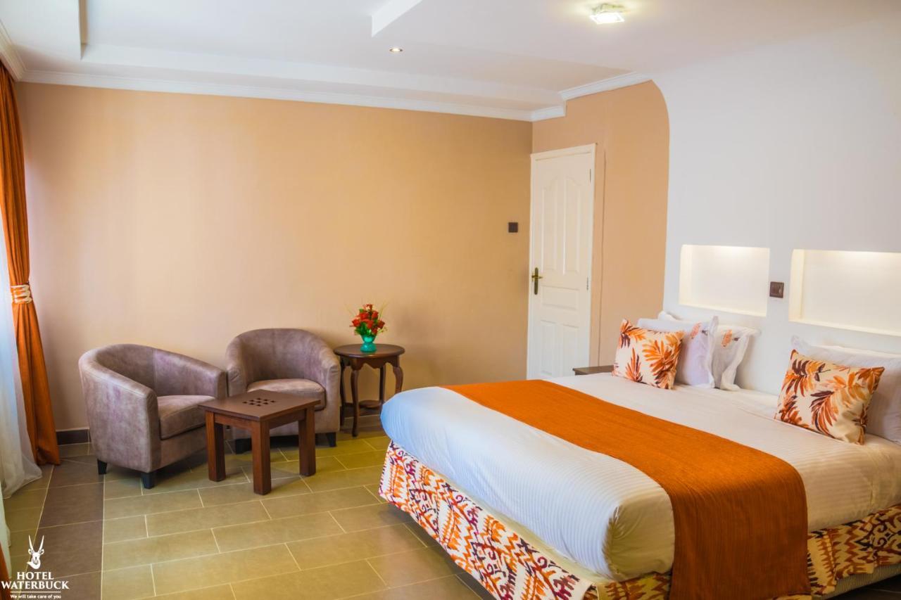 Hotel Waterbuck Накуру Екстериор снимка